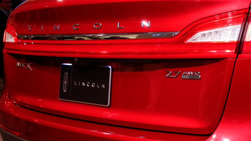 Illustration for article titled The 2016 Lincoln MKX Isn't The Lincoln We Wanted, But It's Something
